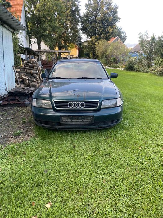 Audi a4 na części
