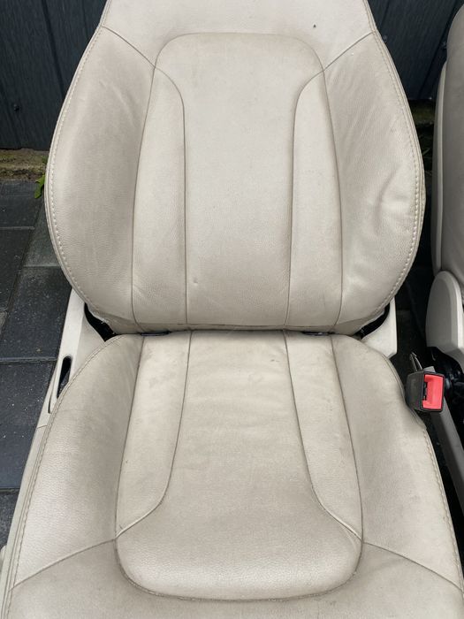 Продам передні сидіння