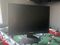 Monitor Hyundai 19 cali