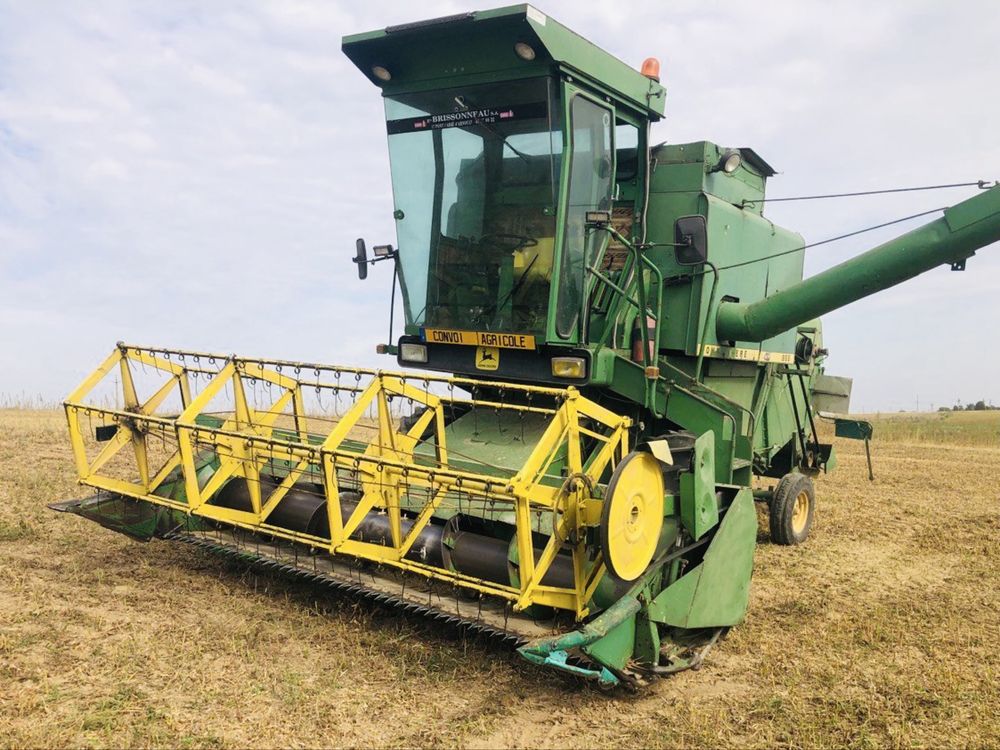 Продам JOHN DEERE 955 В гарному стані.