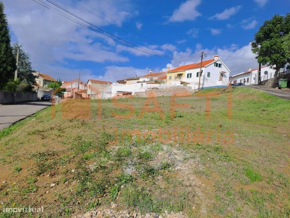 Terreno urbano para construção