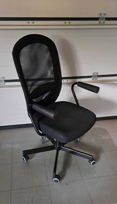 Fotel obrotowy Ikea + mata ochronna gratis