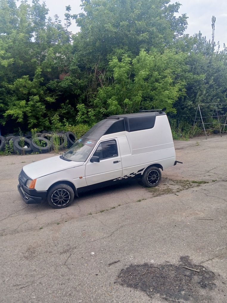 Продам Таврію Пікап