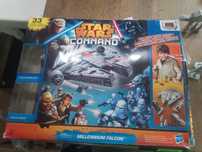 Zestaw Star Wars Command Millennium Falcon figurki at at