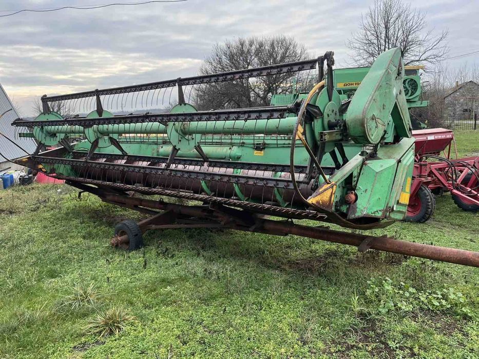 Продам жатку зернову, кукурузну і т.д.
