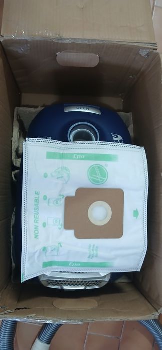 Aspirador Houver Brave 700W