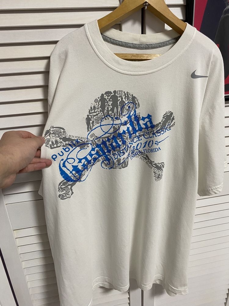 Чоловіча біла футболка Nike Skull Soccer Розмір - L