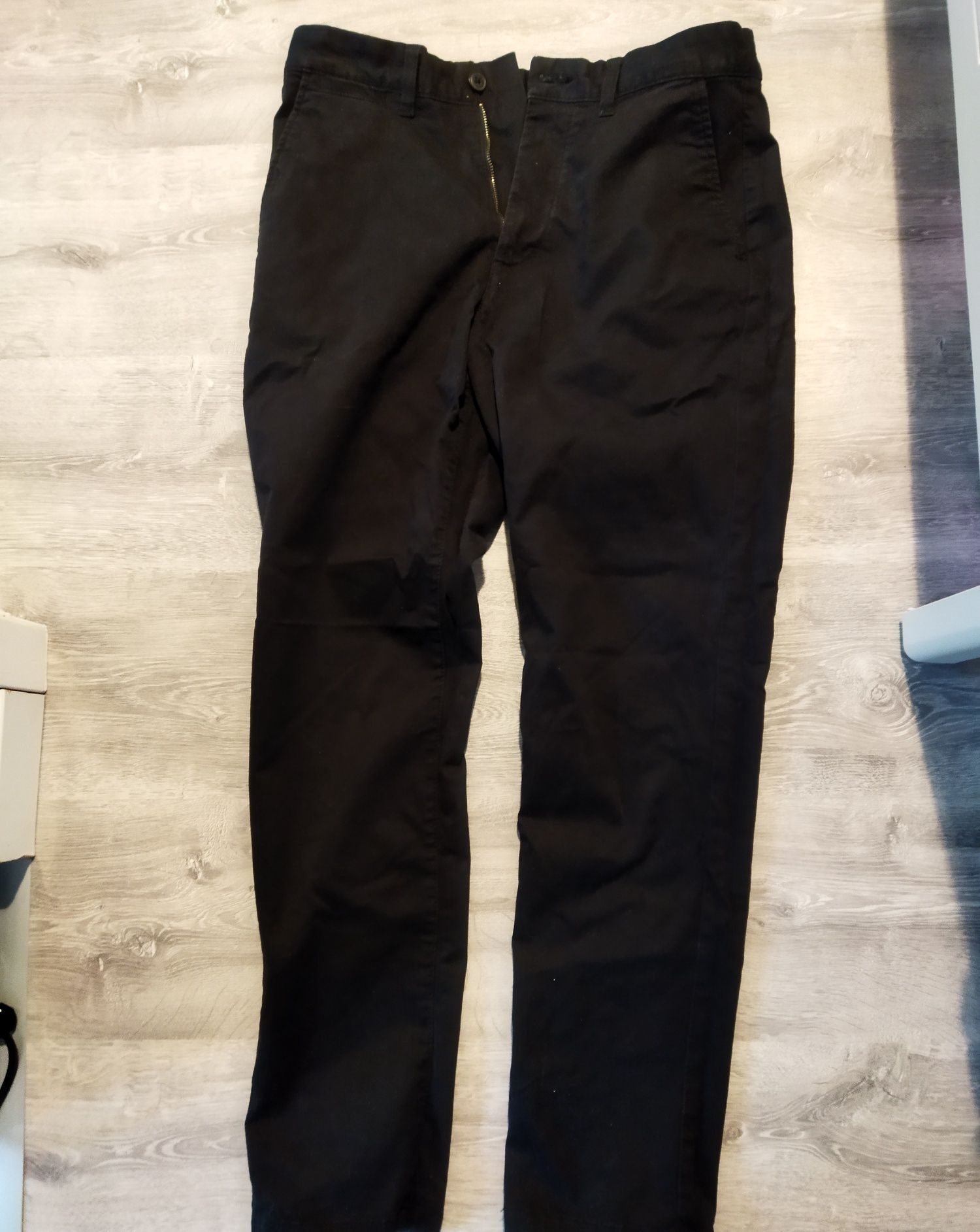 Spodnie HM męskie slim fit 30 czarne stan idealny