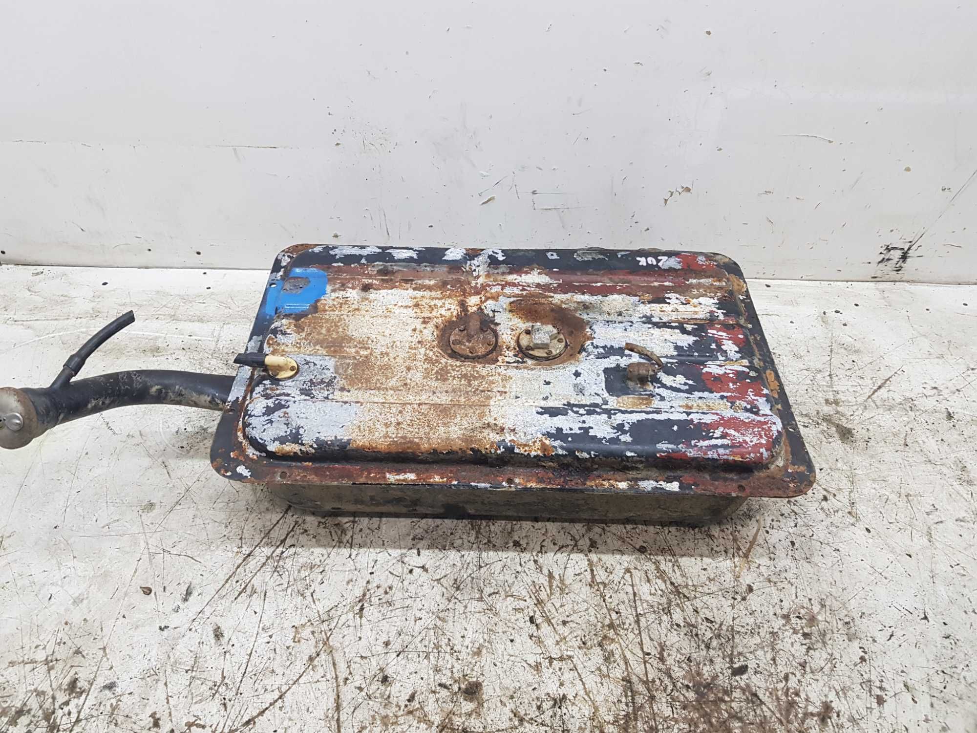 Żuk Nysa Diesel Bak Zbiornik Paliwa