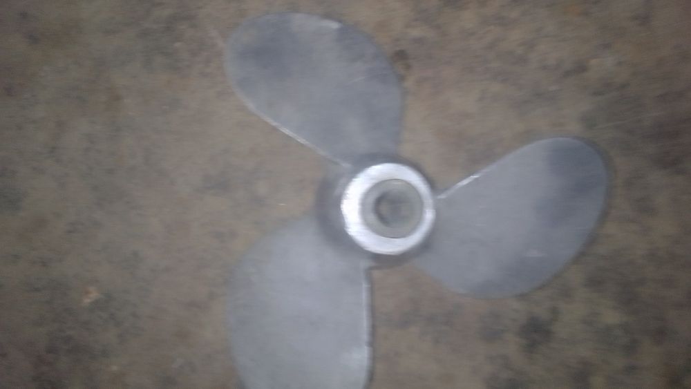 Лодочный мотор "Нептун-23"