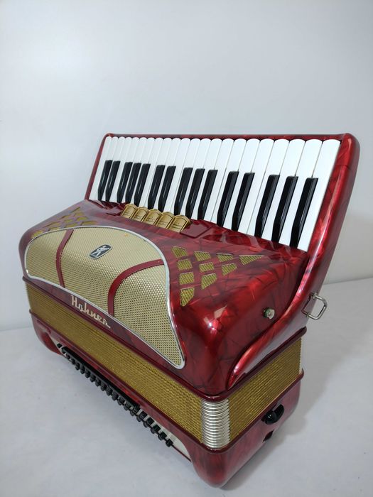 Akordeon Hohner Lucia III, 96 basów ,trzy chóry stan bdb zamiana!!!