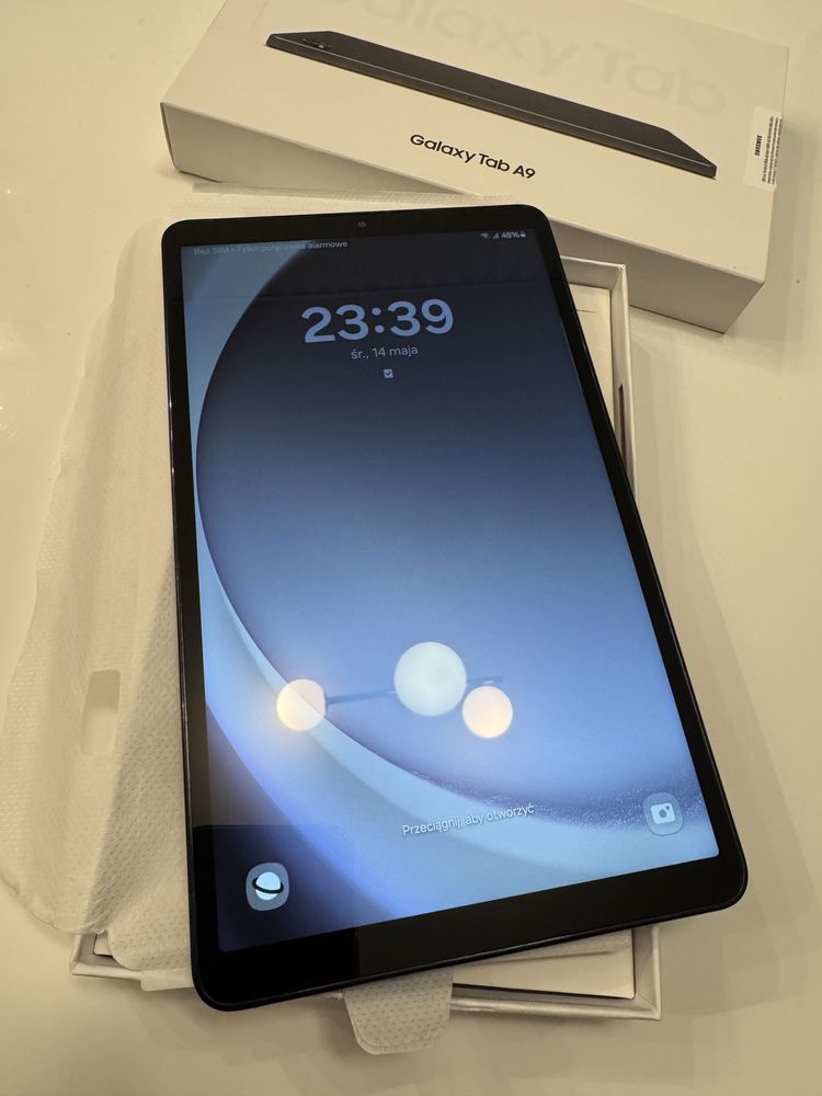 Nowy tablet SAMSUNG Galaxy Tab A9 8.7" 4/64 GB SIM LTE Wi-Fi gwarancja