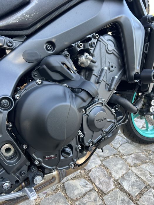Yamaha mt 09 y-amt