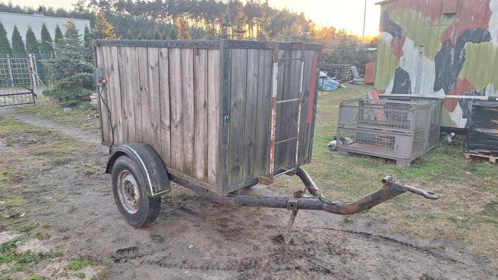 Przyczepa ciągnikowa dwukółka