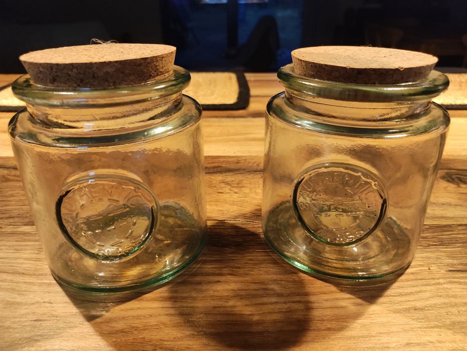 2 duże słoiki z grubego szkła