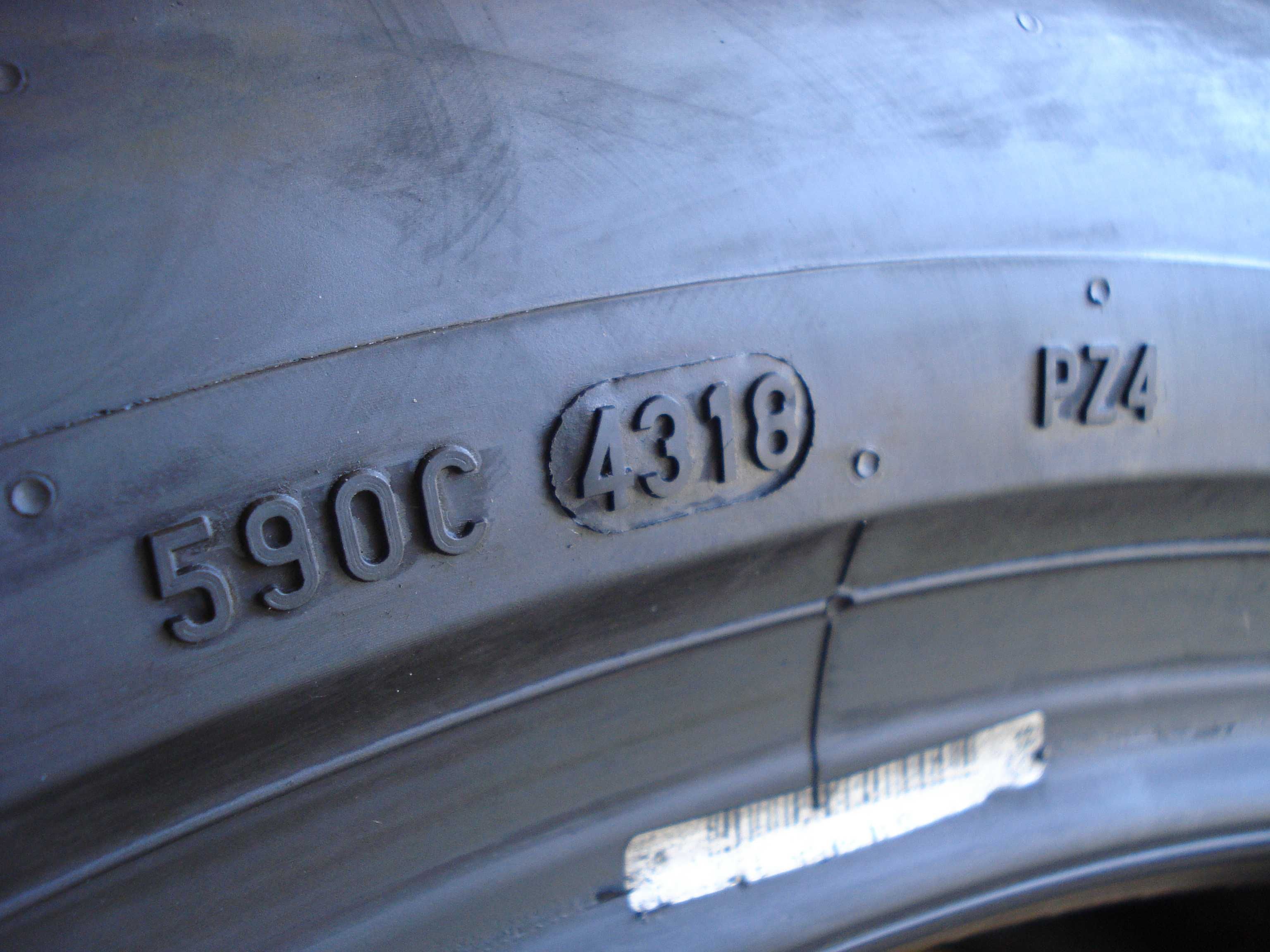 Pirelli P Zero  235/50 r 19  2 - sztuki letnie