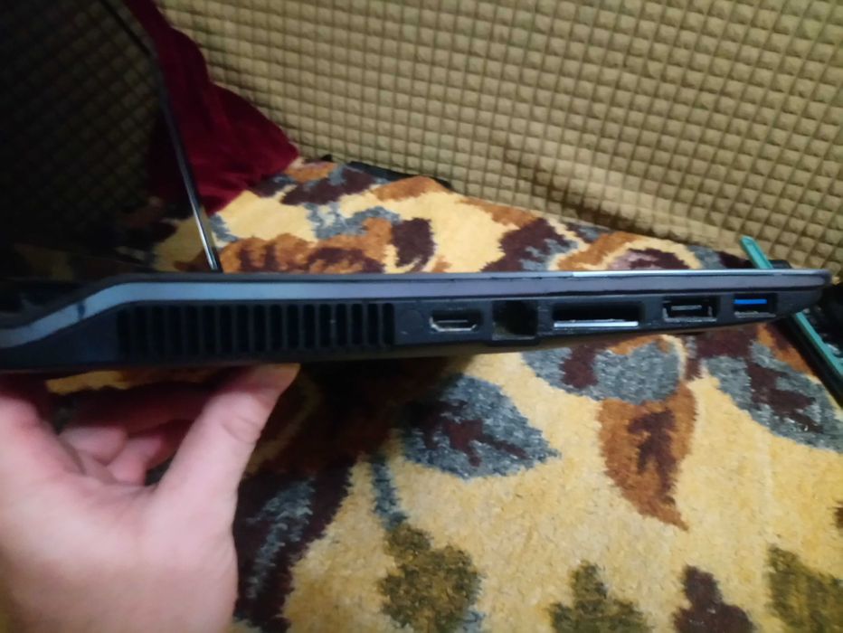 Игровой ноутбук Asus N53, (i3, ОЗУ 4 gb,дискретное видео)