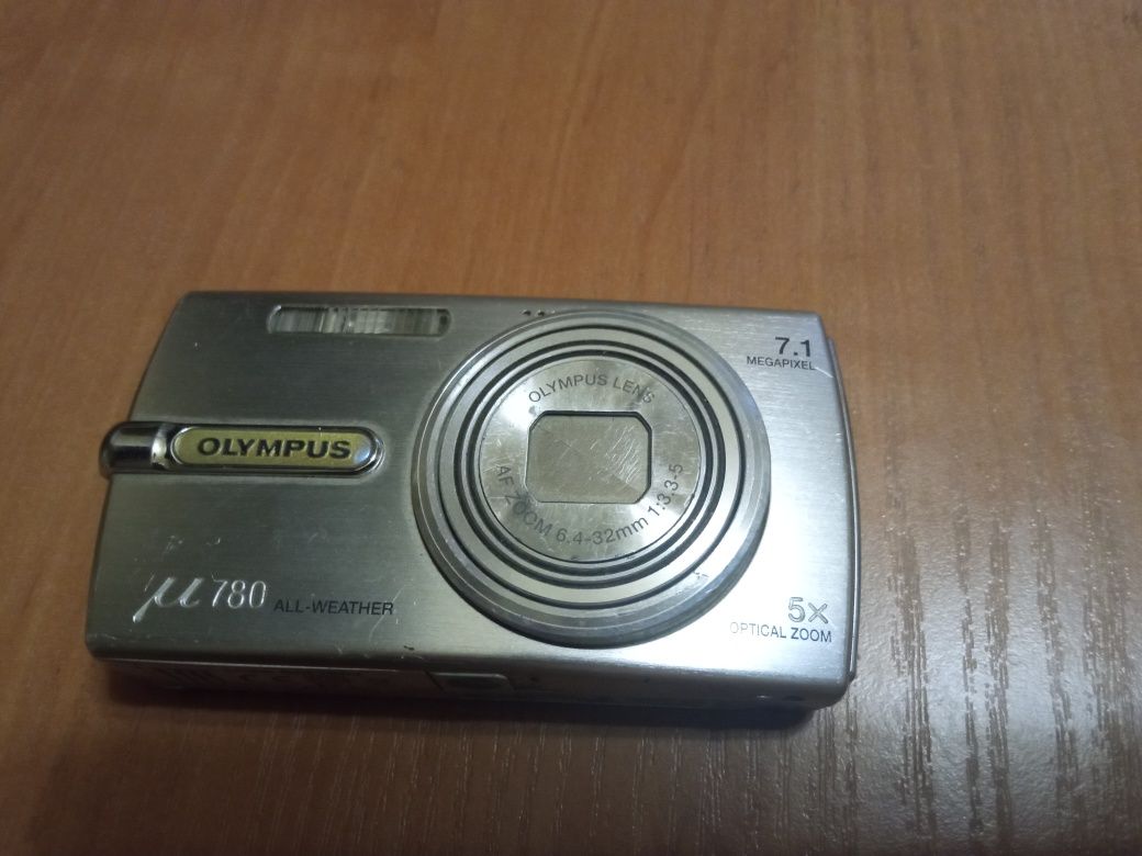 Фотоаппарат "OLYMPUS" M780(проблемный),без карты памяти.