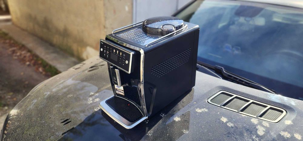 кофемашина кавоварка  Saeco Xelsis SM7580