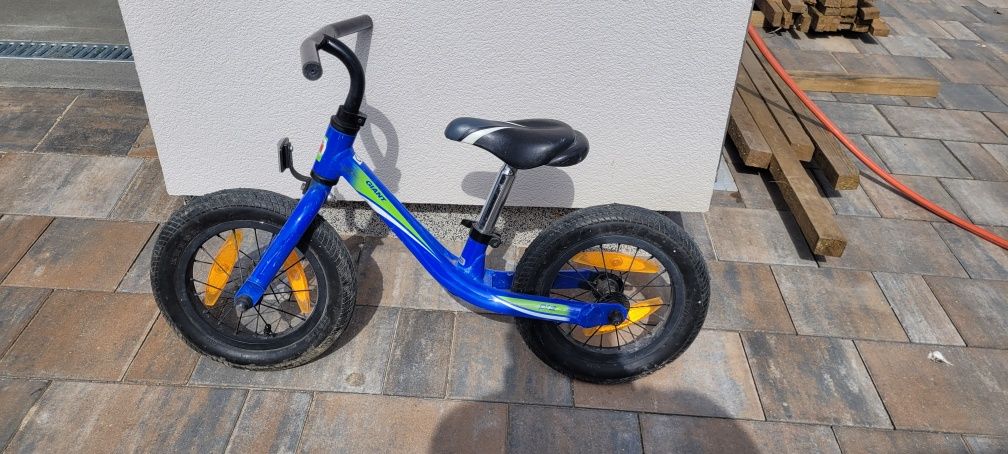 Rowerek biegowy Giant Pre 12,5" cala stan dobry