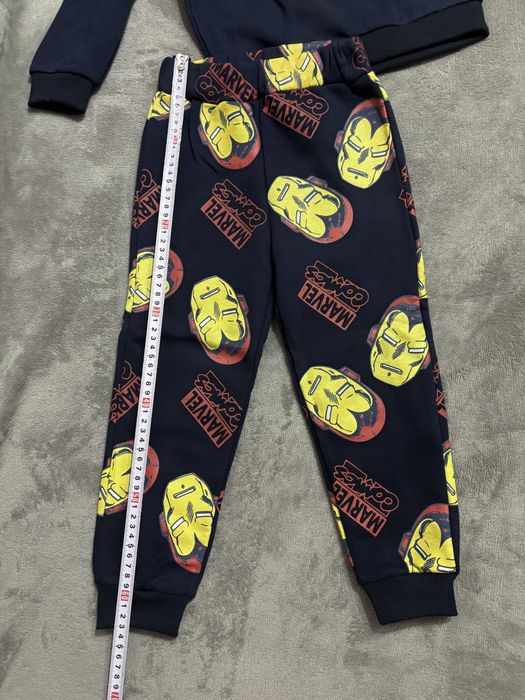 Костюм для хлопчика H&M на 4-5 років Залізна людина marvel