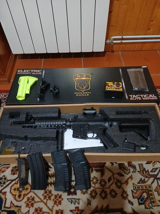 M4 Airsoft golden eagle