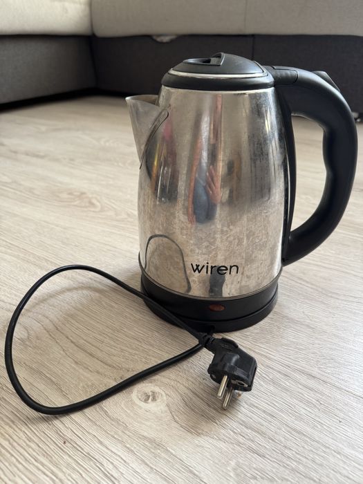 Електро чайник б/у