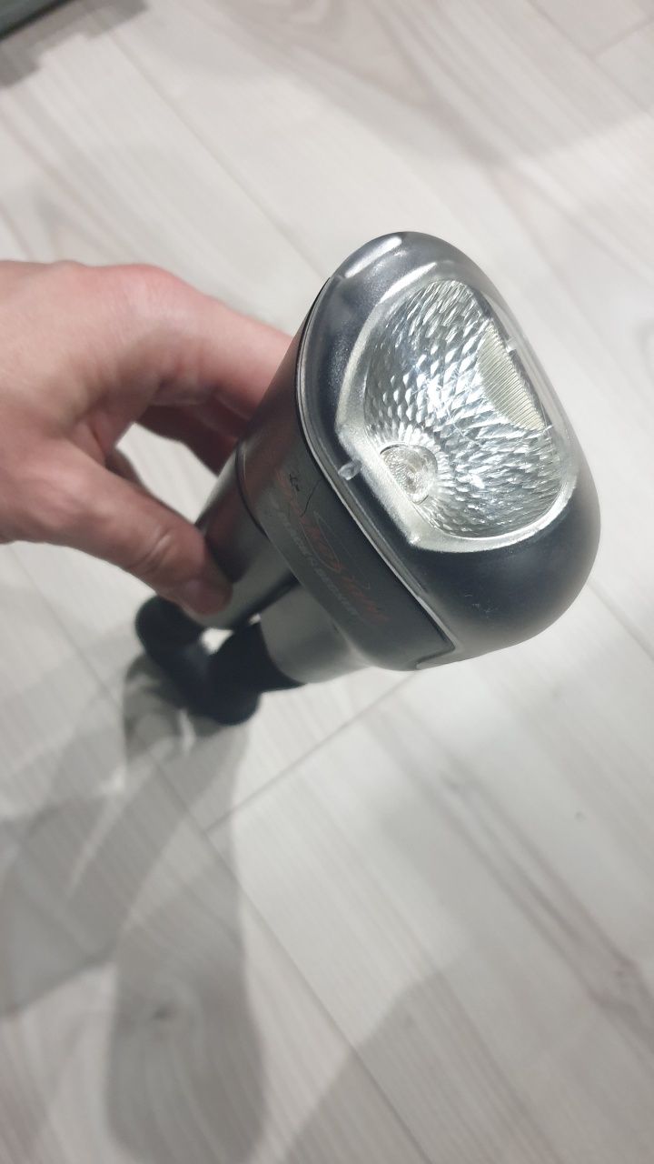 Ліхтар змія Black & Decker SnakeLight з США