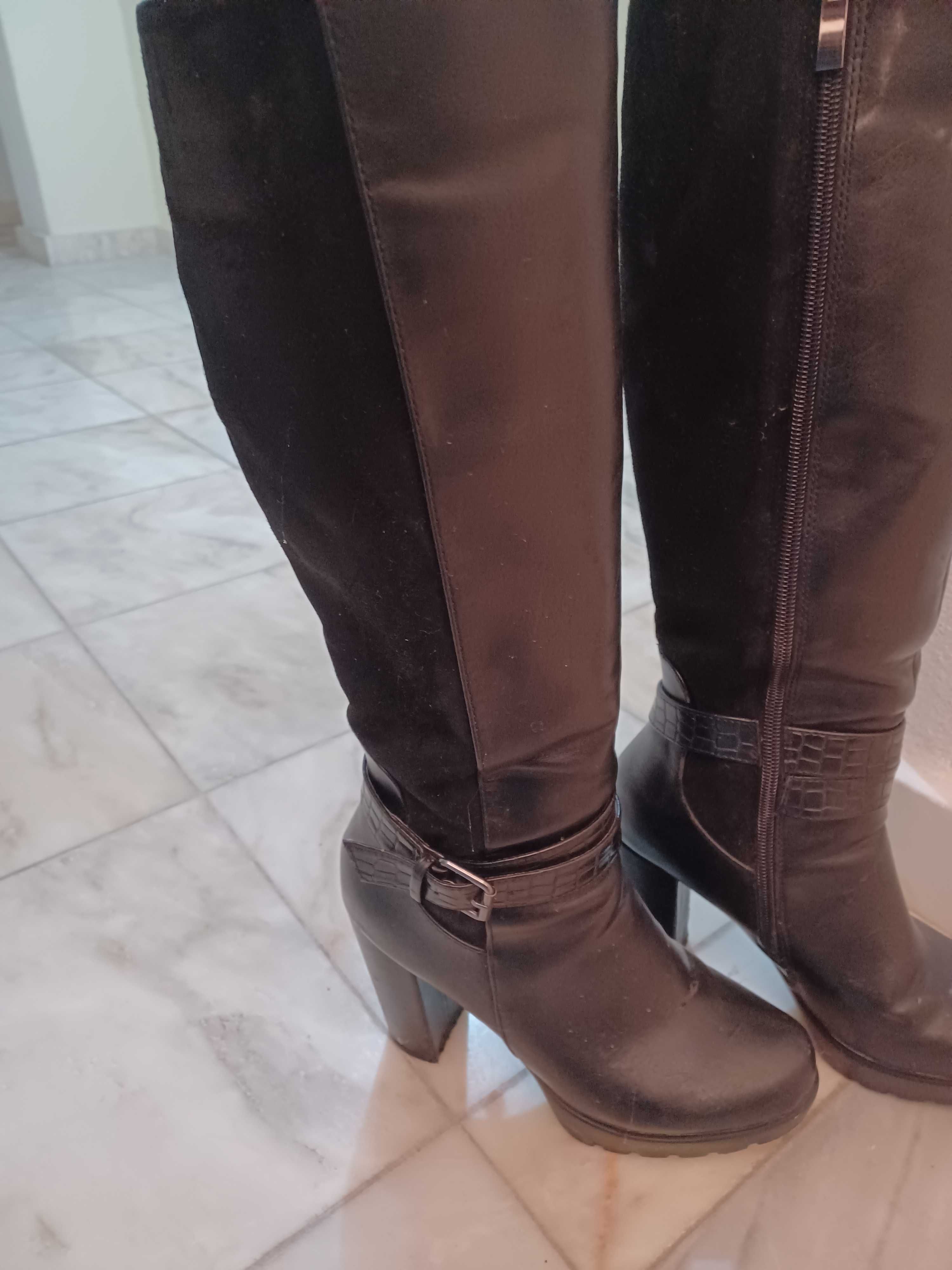 Botas pretas n°37