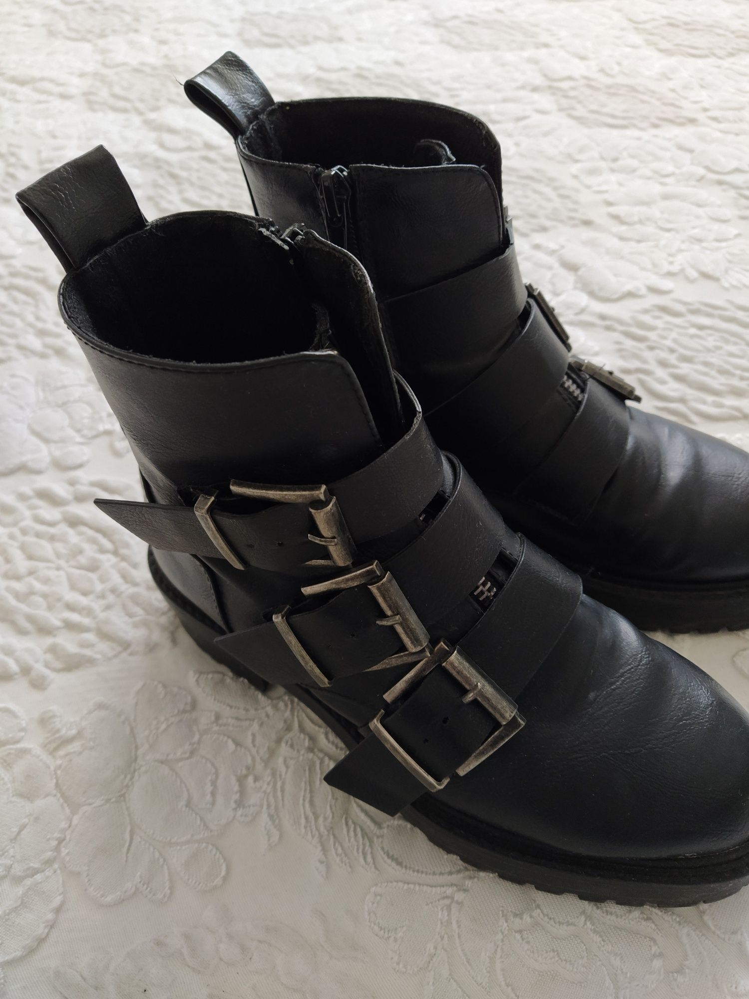 Botas pretas ASOS