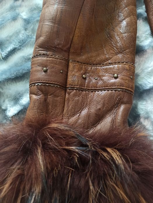 Натуральная дублёнка 48 размера в идеальном состоянии