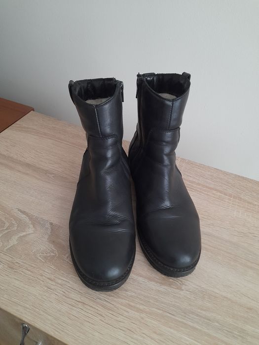 Жіночі зимові шкіряні ботінки 38р, устілка 25см
