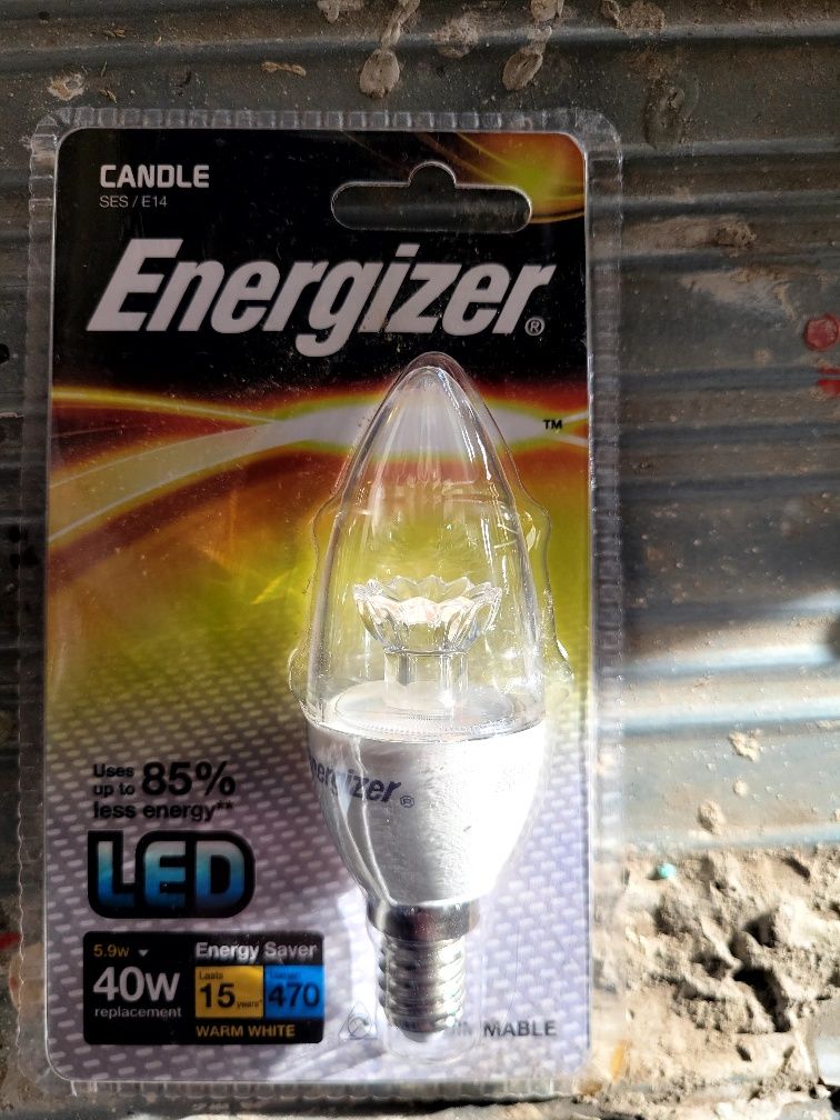 Żarówka LED świeczka E14 5.9W S8701 Energizer