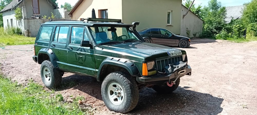 JEEP CHEROKEE XJ Lift 2" Koła 31"