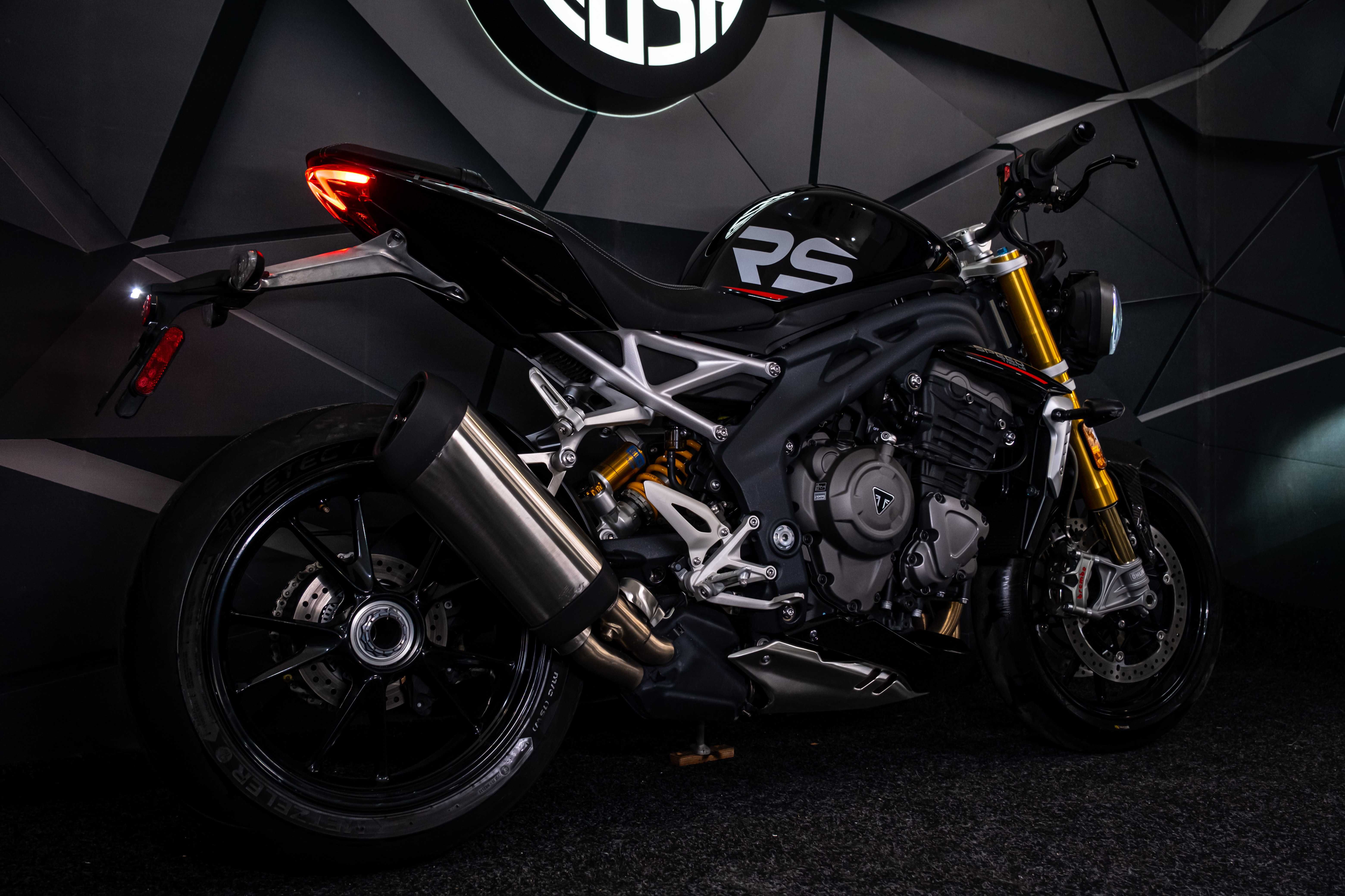 Triumph Speed Triple 1200RS