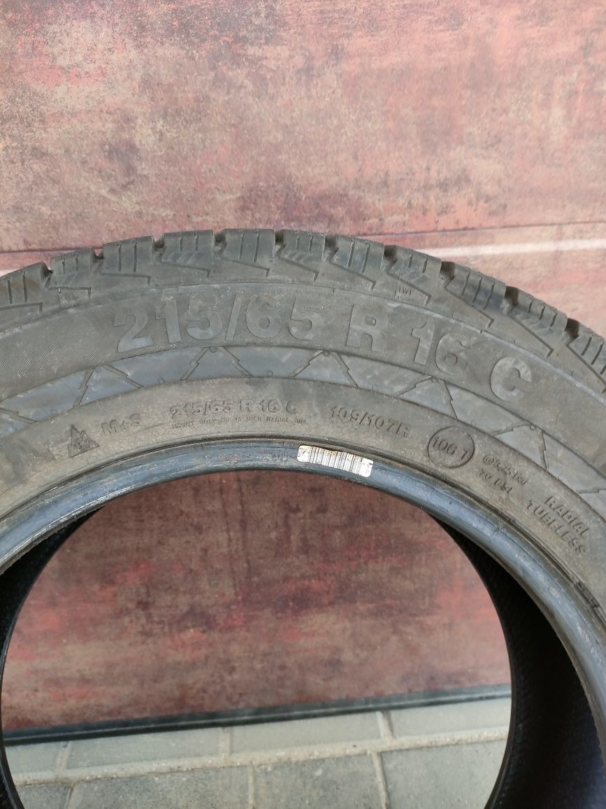 Opony 215/65R16C 109/107R Continental Vanco Winter 2