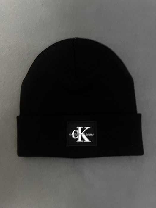 Чоловіча чорна шапка біні Calvin Klein / BOSS / CK