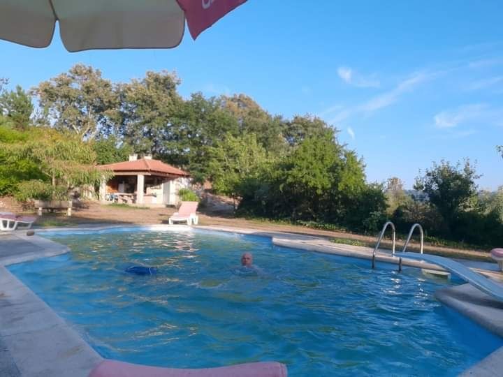 Vendo quinta em viseu a 2 minutos das termas de alcafache com moradia