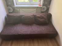 Sofa rozkładana wersalka w dobrym stanie
