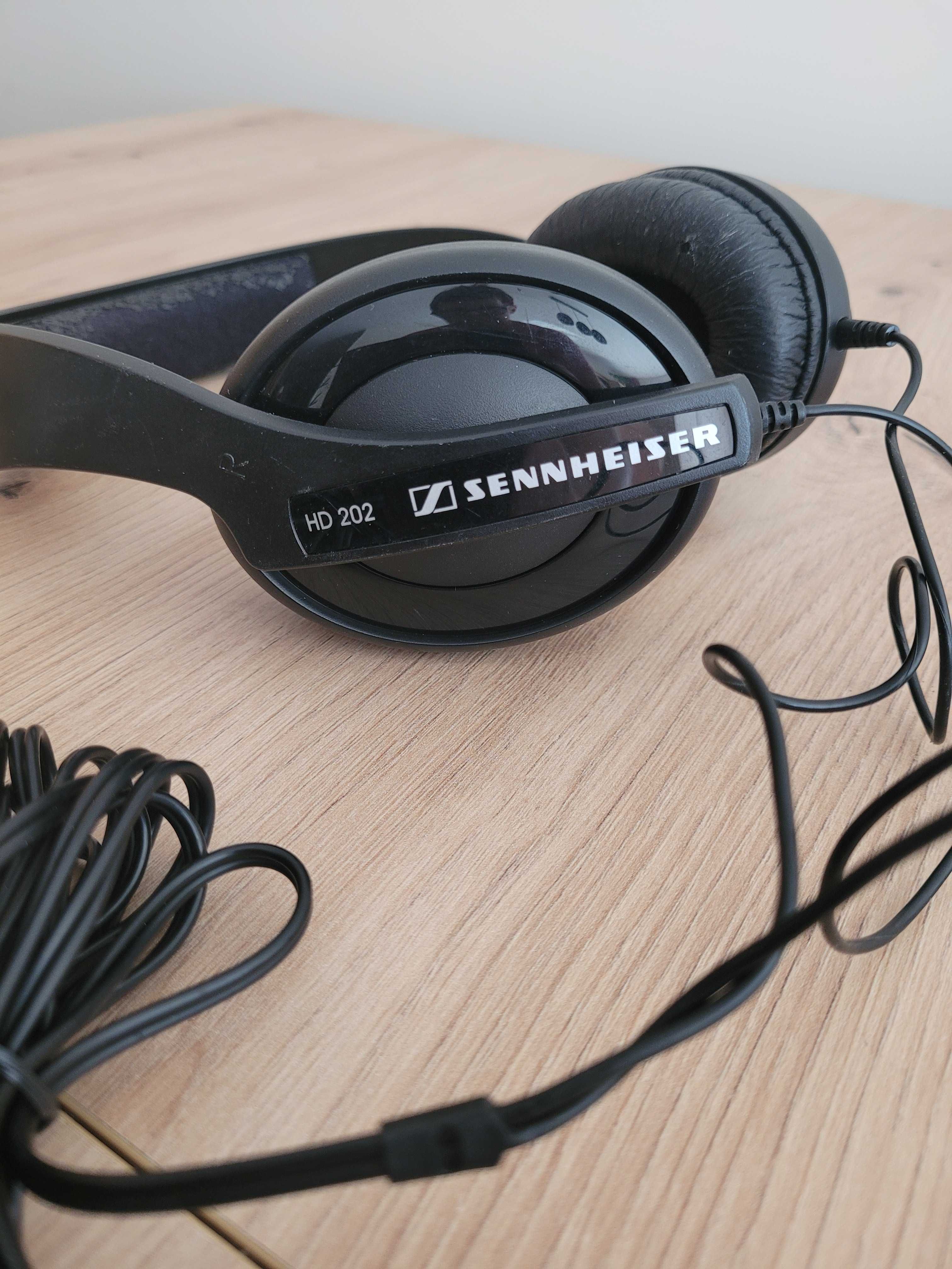 Sprzedam słuchawki SENNHEISER HD 202 II