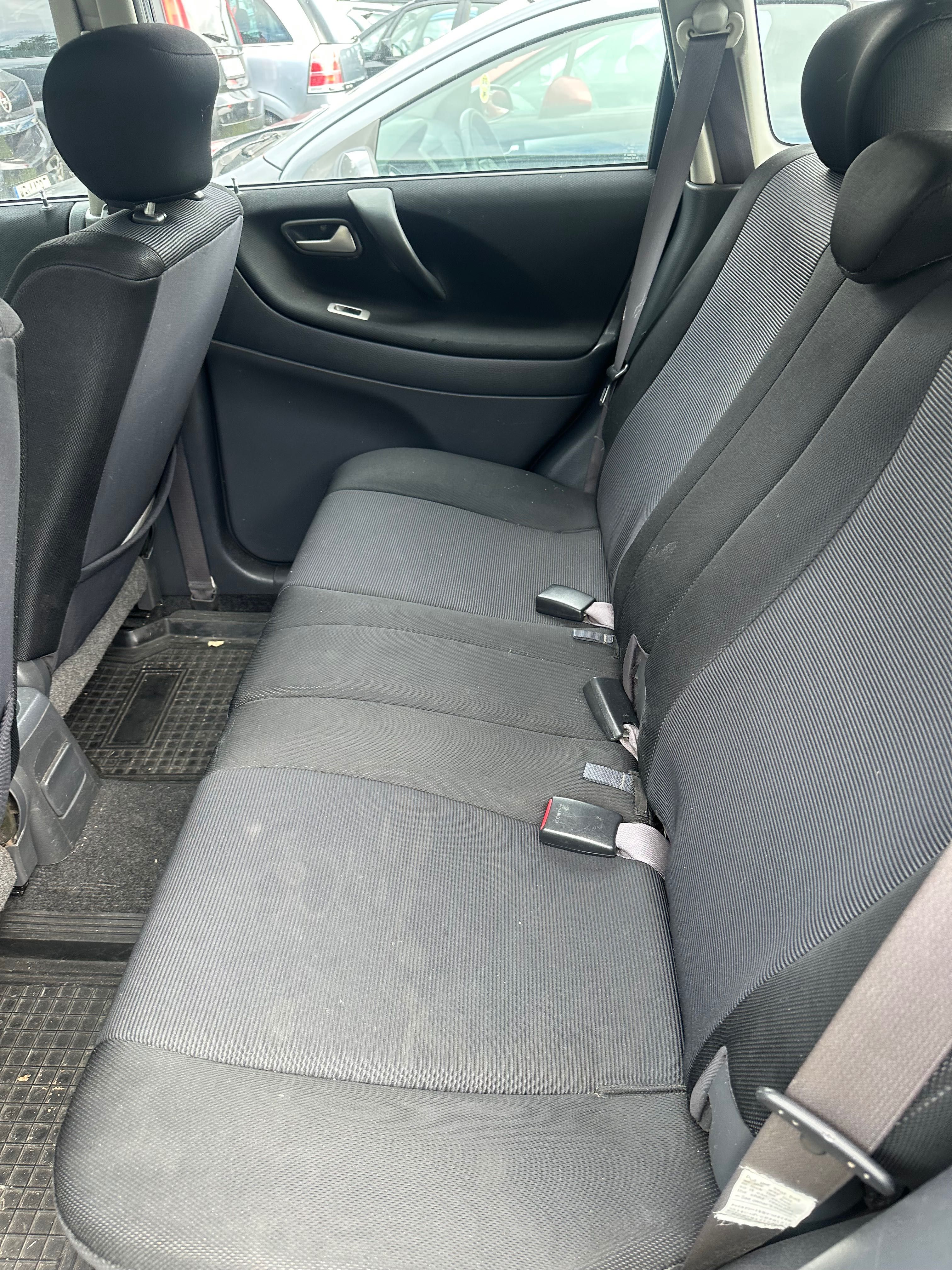 Suzuki Liana 2005, 1.4 diesel, ekonomiczne