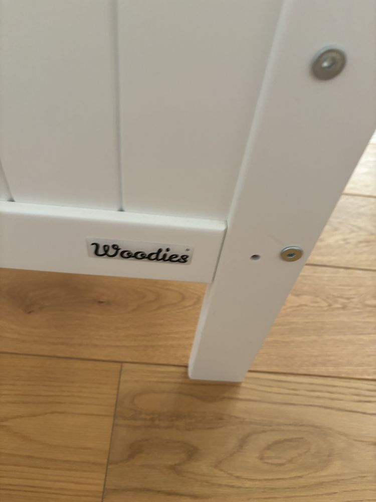 Łóżeczko niemowlęce woodies z materacem