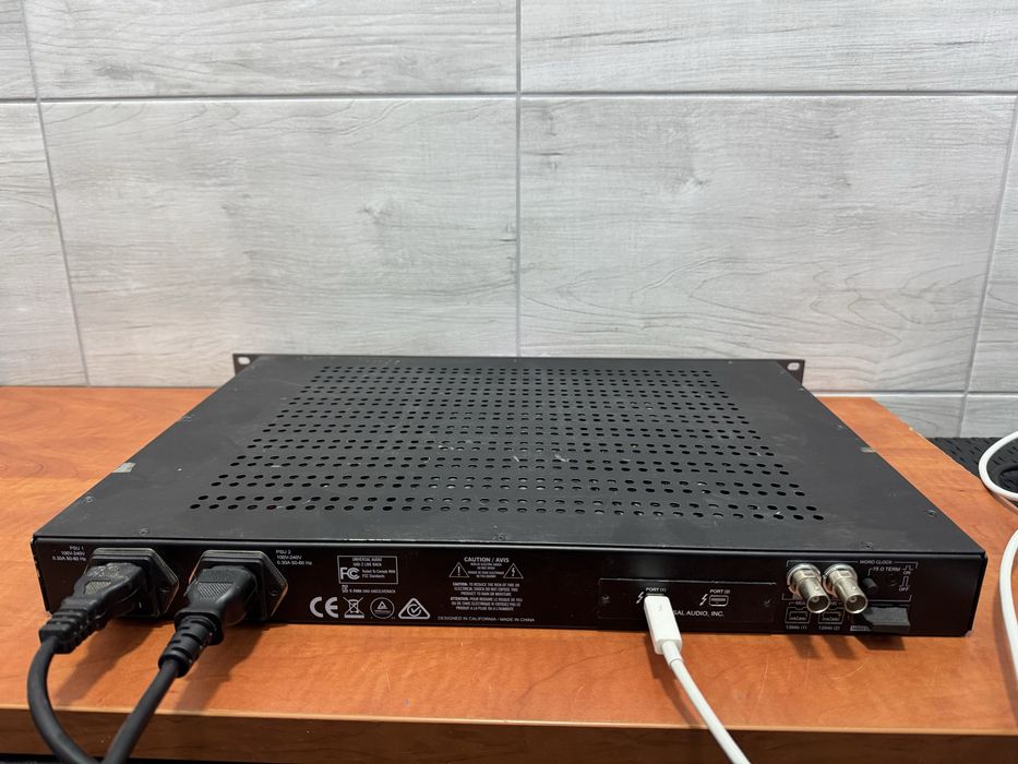 Uad 2 live rack universal audio nowy 13 tys pln 36 pluginów okazja
