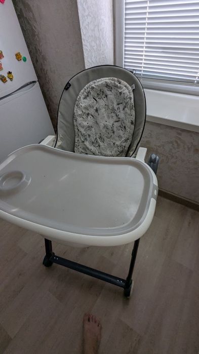 Продам крісло для годування!!!