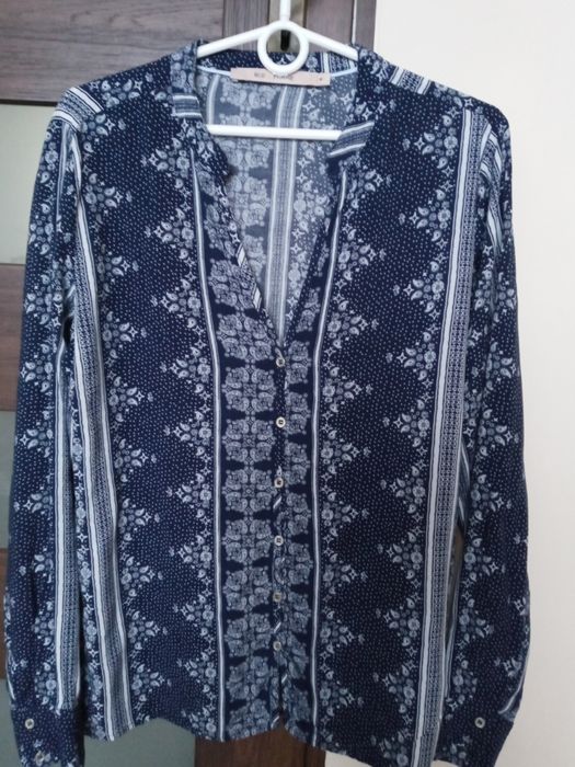 Granatowa koszula
