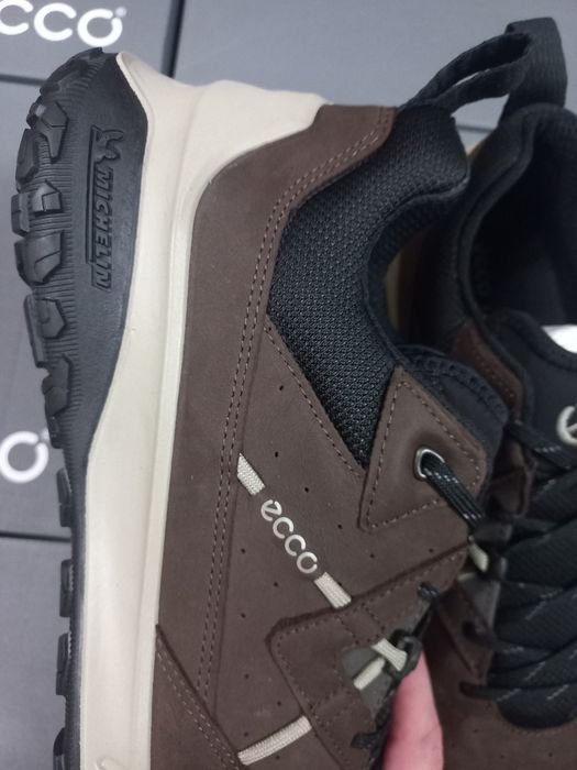 Кросівки ecco men ult-trn m коричневі
