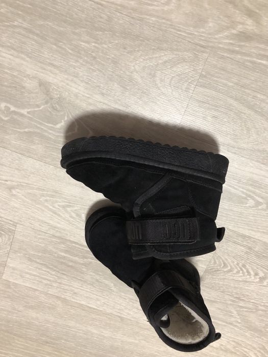 Угги для дівчинки