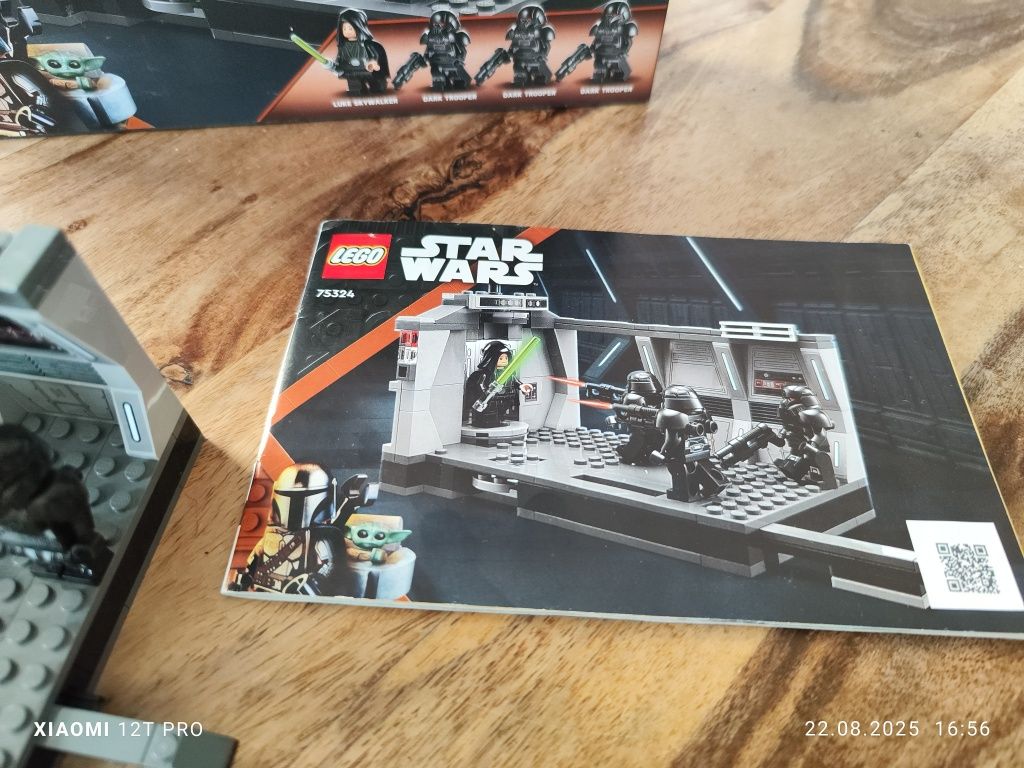 Zestaw LEGO Star Wars 75324 Dark Trooper Attack