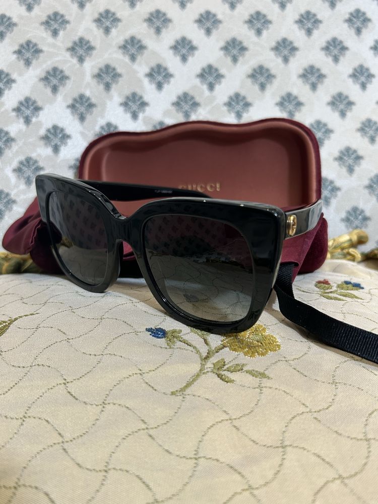 Сонцезахисні окуляри з темними лінзами Gucci. Люкс бренд. Оригінал