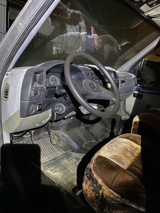 Газ 2752 Соболь на полном ходу